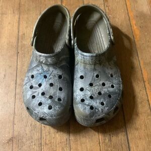 Camo crocs size 11 men